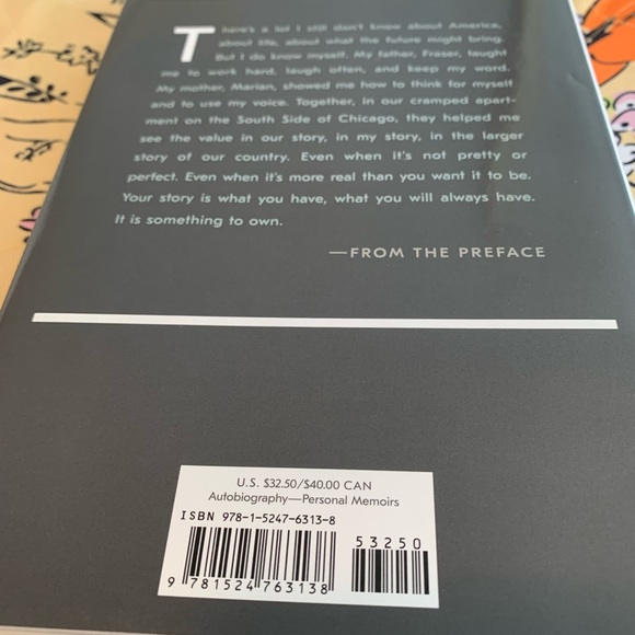 Becoming Michelle Obama Book - Picture 2 of 7